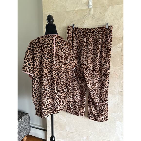 Summersalt Cloud 9 Silky Pajama Set XL Leopard Matching Cozy Glam Sleepwear - Picture 6 of 11
